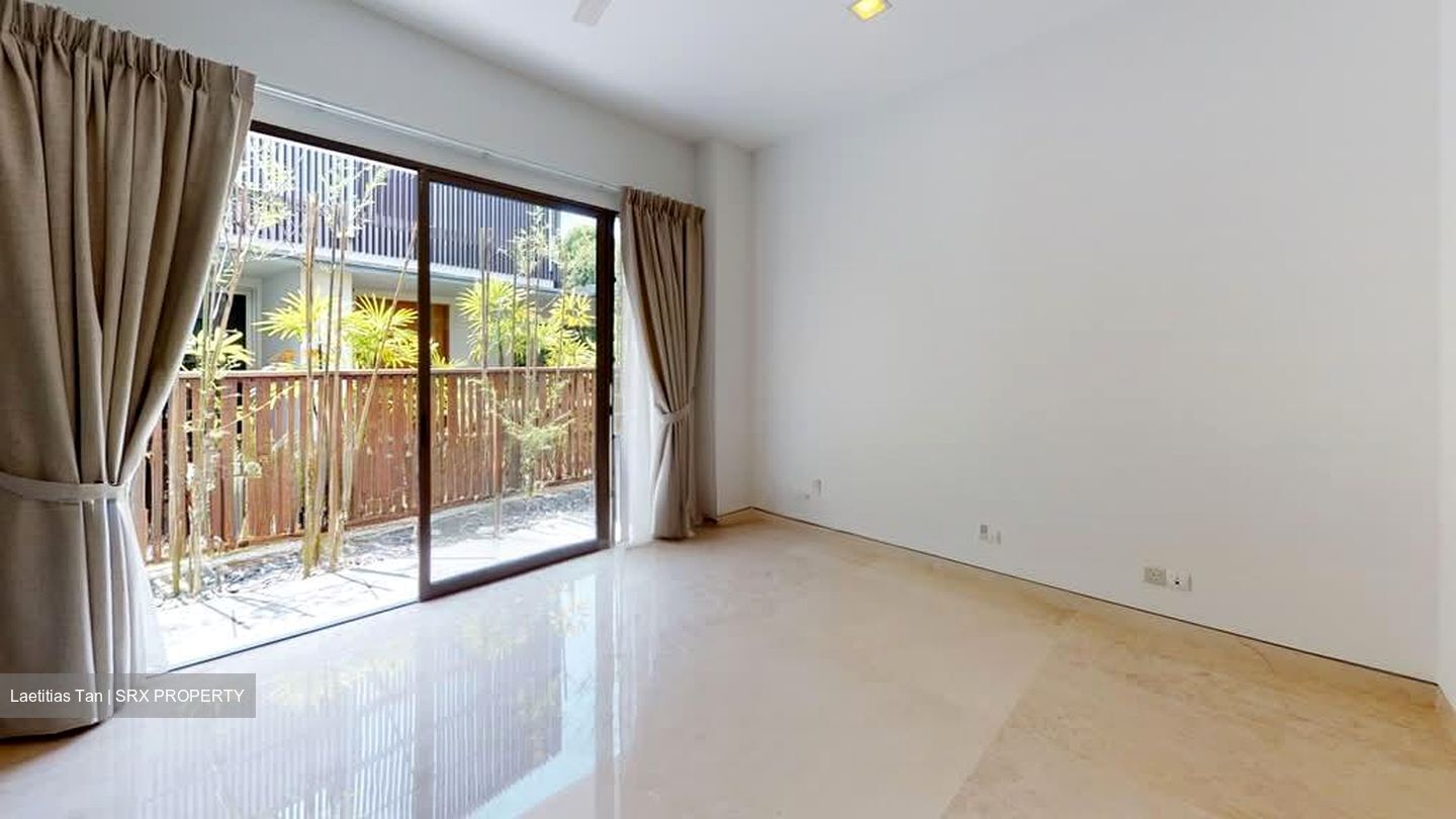 Ocean Drive (D4), Detached #592947321